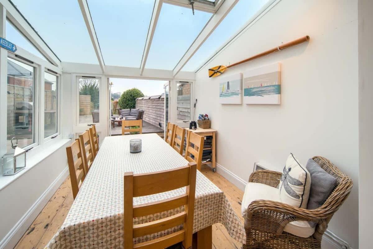 Firefly House Villa Cowes  Exterior photo